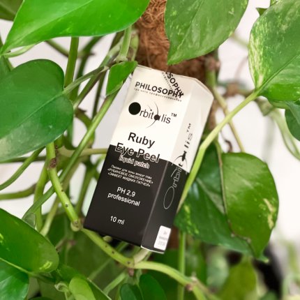 RUBY EYE PEEL LIQUID PATCH ПИЛИНГ ДЛЯ ЗОНЫ ВОКРУГ ГЛАЗ «РУБИНОВОЕ ОМОЛОЖЕНИЕ» «ЭФФЕКТ ЖИДКИХ ПАТЧЕЙ»(изображение 5)